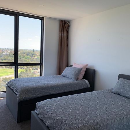 Panoramic Views In Luxurious Brand New Apartment Sydney Bagian luar foto