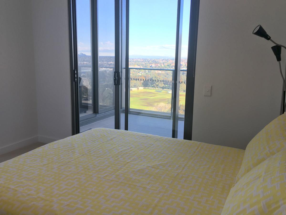 Panoramic Views In Luxurious Brand New Apartment Sydney Bagian luar foto