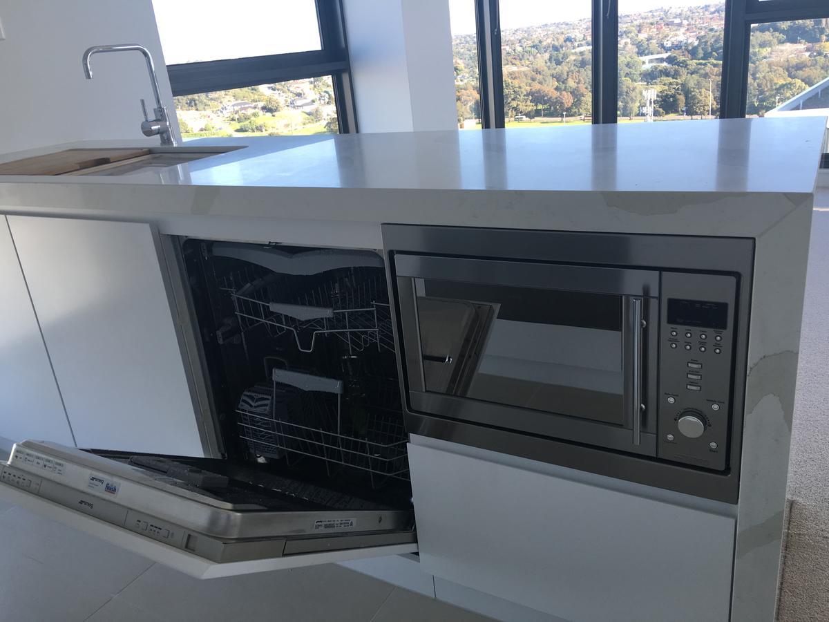 Panoramic Views In Luxurious Brand New Apartment Sydney Bagian luar foto